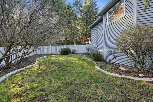 1923 S Mount Vernon Dr, Spokane, WA 99223