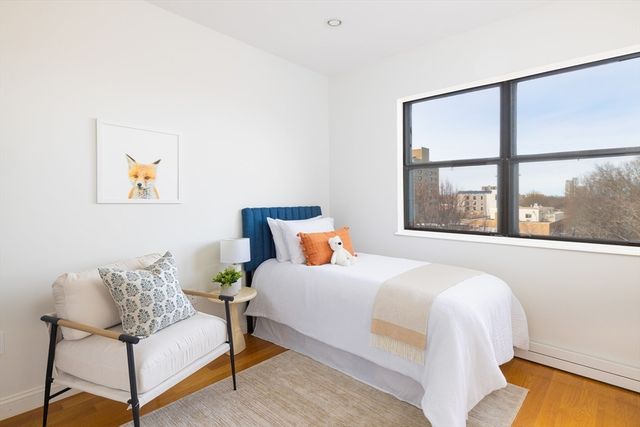 50 Winchester Street 413, Brookline, MA 02446