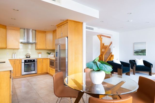 50 Winchester Street 413, Brookline, MA 02446