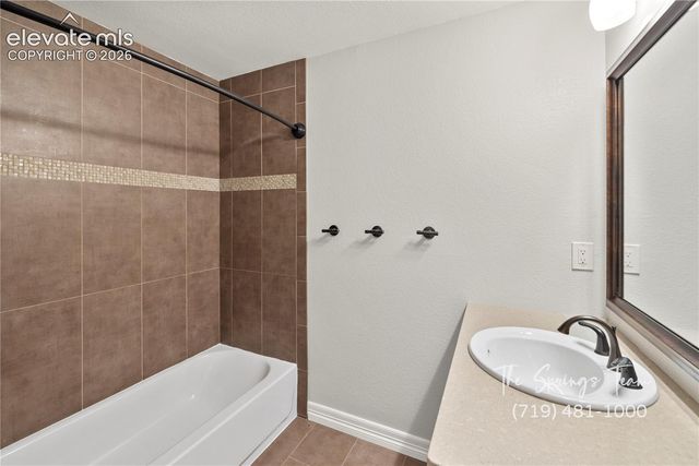9212 Lizard Rock Trail, Colorado Springs, CO 80924