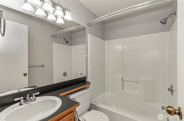 10705 27th Street NE, Lake Stevens, WA 98258