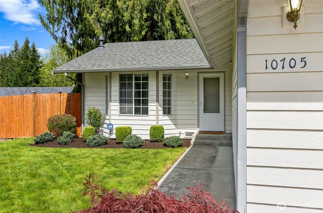10705 27th Street NE, Lake Stevens, WA 98258