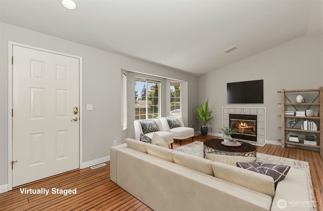 10705 27th Street NE, Lake Stevens, WA 98258