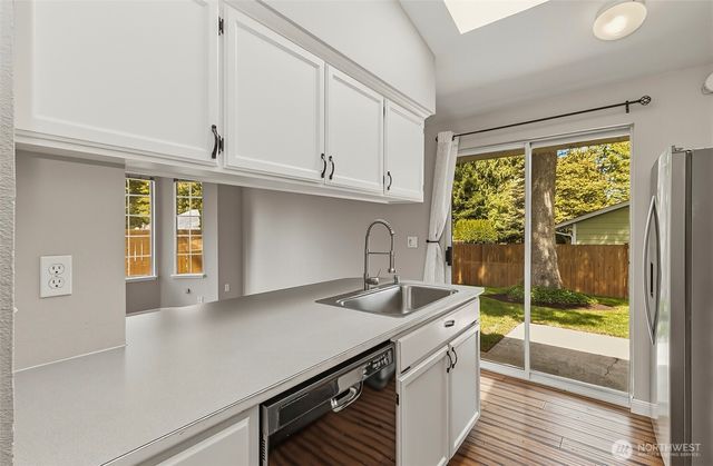 10705 27th Street NE, Lake Stevens, WA 98258