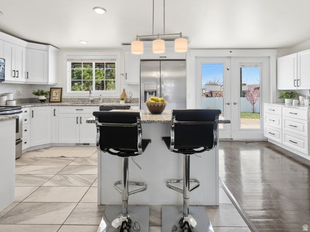 586 E WASATCH DR, Layton, UT 84041