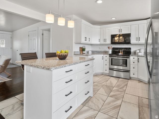 586 E WASATCH DR, Layton, UT 84041