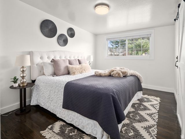 586 E WASATCH DR, Layton, UT 84041