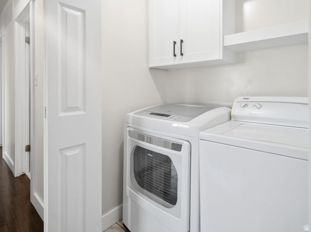 586 E WASATCH DR, Layton, UT 84041