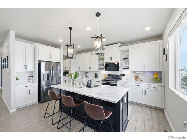 1834 S De Gaulle Court, Aurora, CO 80018