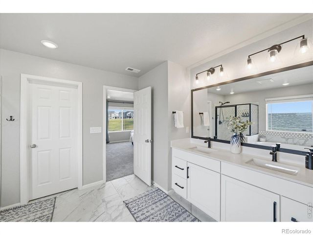 1834 S De Gaulle Court, Aurora, CO 80018