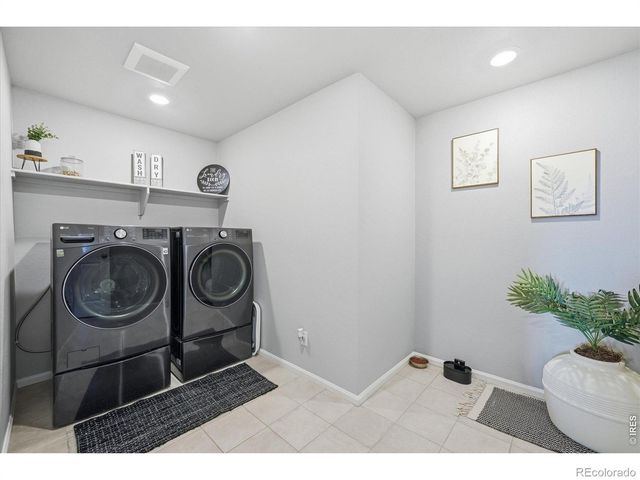 1834 S De Gaulle Court, Aurora, CO 80018