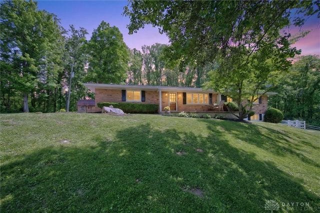 933 Robin Hill Drive, New Richmond, OH 45157