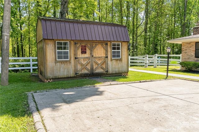 933 Robin Hill Drive, New Richmond, OH 45157