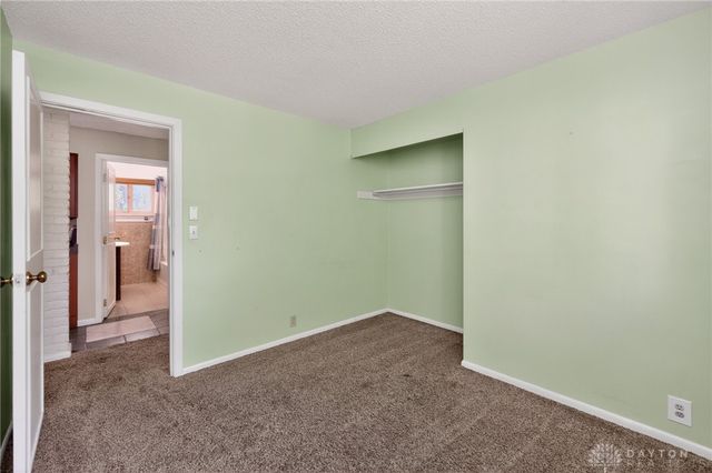 933 Robin Hill Drive, New Richmond, OH 45157