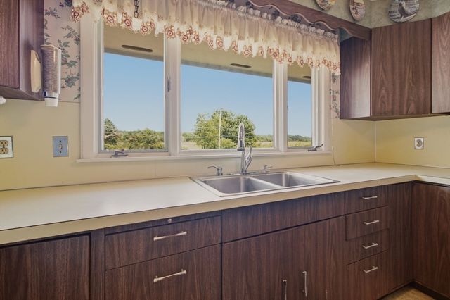 25 Westport Harbor Road, Little Compton, RI 02837