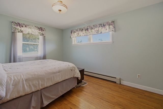 25 Westport Harbor Road, Little Compton, RI 02837