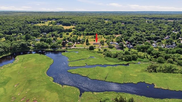 25 Westport Harbor Road, Little Compton, RI 02837