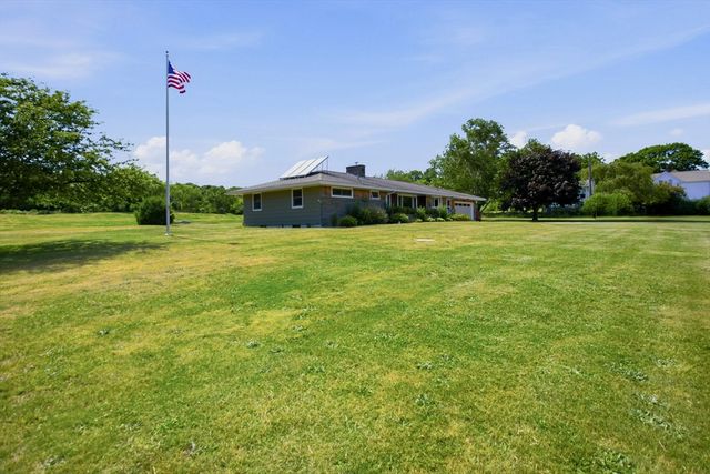 25 Westport Harbor Road, Little Compton, RI 02837