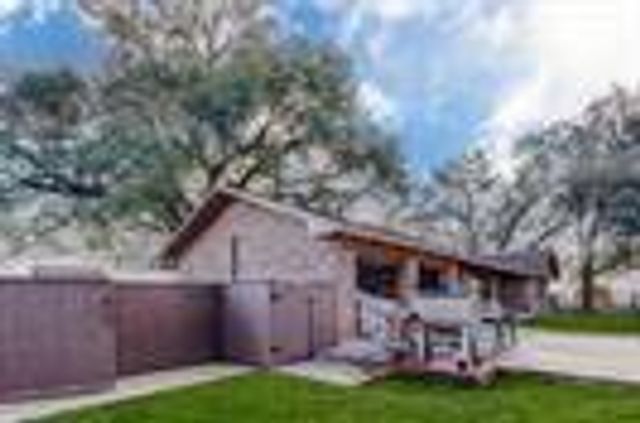 8406 Katy Hockley Road, Katy, TX 77493