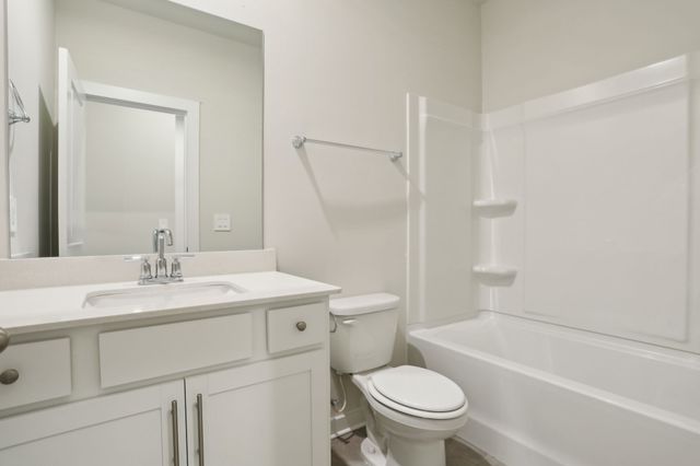 1090 Bluffton Circle, Clarksville, TN 37043