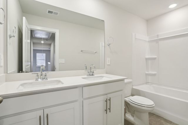 1090 Bluffton Circle, Clarksville, TN 37043