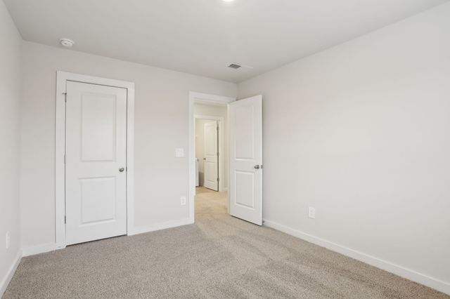 1090 Bluffton Circle, Clarksville, TN 37043