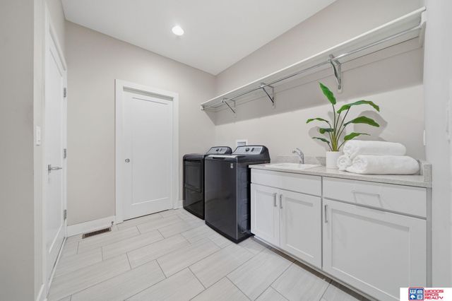 15933 S 60th Street, Roca, NE 68430