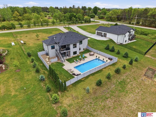 15933 S 60th Street, Roca, NE 68430