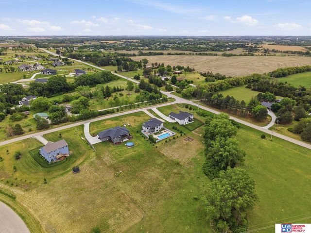 15933 S 60th Street, Roca, NE 68430