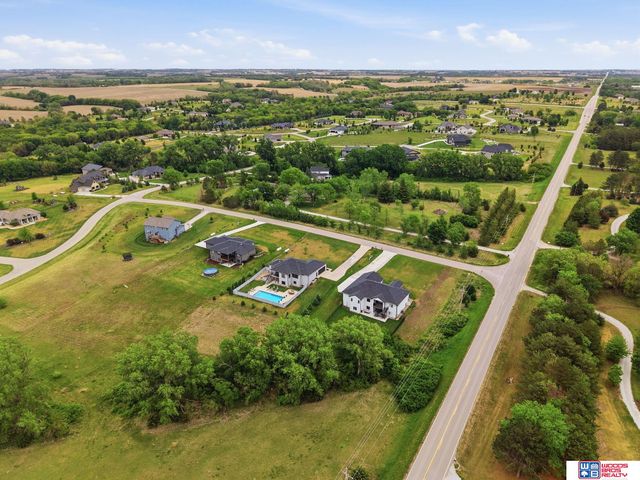 15933 S 60th Street, Roca, NE 68430
