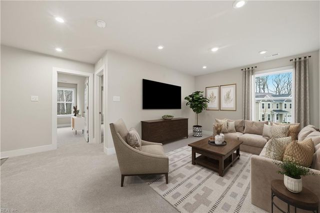 104 Pisces DR, Yorktown, VA 23693