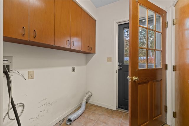 103 Cedar Island Road, Narragansett, RI 02882