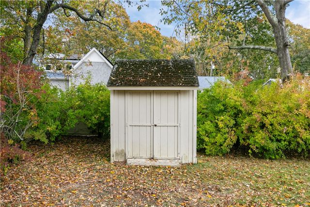 103 Cedar Island Road, Narragansett, RI 02882