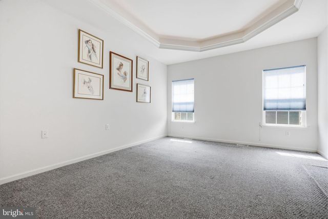 34 VIRGINIA DR, Atco, NJ 08004