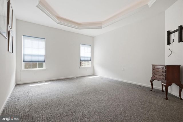 34 VIRGINIA DR, Atco, NJ 08004