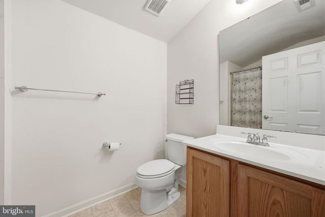 34 VIRGINIA DR, Atco, NJ 08004