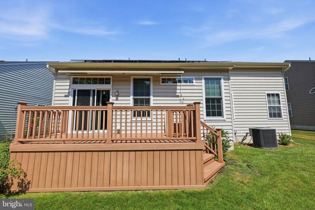 34 VIRGINIA DR, Atco, NJ 08004