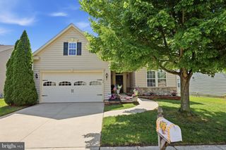 34 VIRGINIA DR, Atco, NJ 08004
