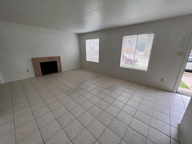 12606 Ashford Meadow Drive B, Houston, TX 77082