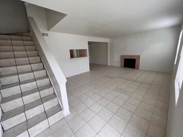 12606 Ashford Meadow Drive B, Houston, TX 77082