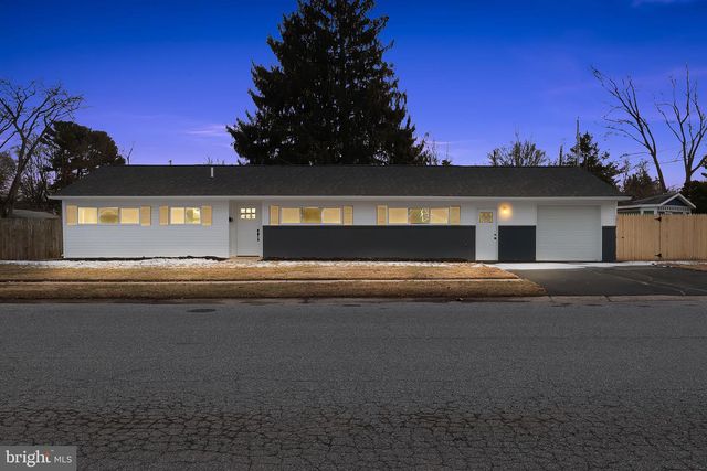 26 KENSINGTON LN, Newark, DE 19713