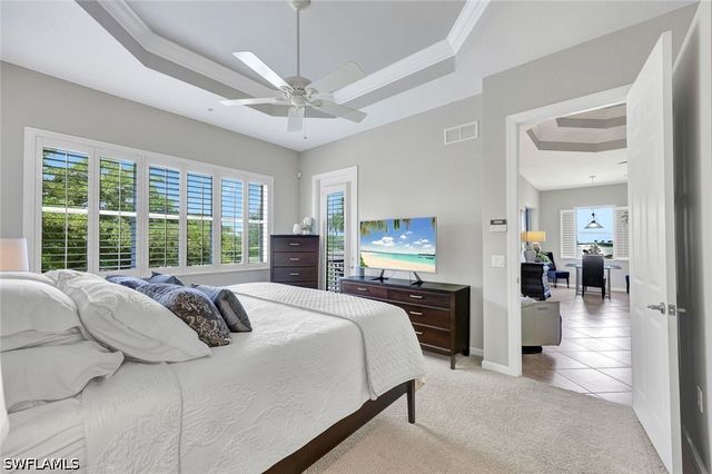 8723 Coastline CT 202, Naples, FL 34120