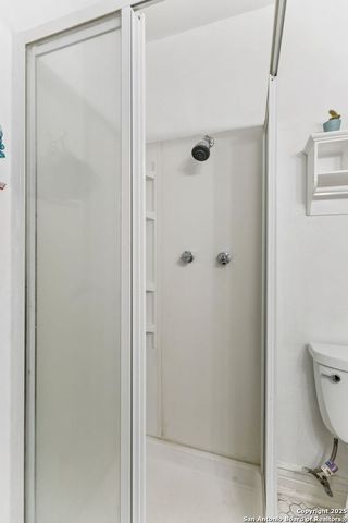 352 Larchmont, San Antonio, TX 78209