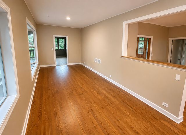 518 Rae Avenue, Lake Villa, IL 60046