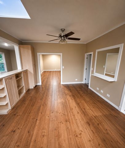 518 Rae Avenue, Lake Villa, IL 60046