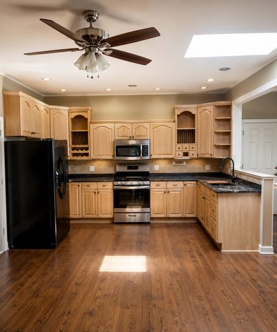 518 Rae Avenue, Lake Villa, IL 60046