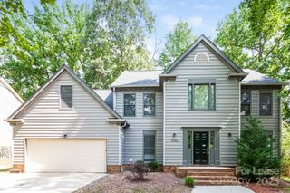 3720 Waterton Leas Court, Charlotte, NC 28269