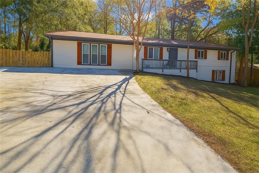 3646 Briar Drive, Lithia Springs, GA 30122