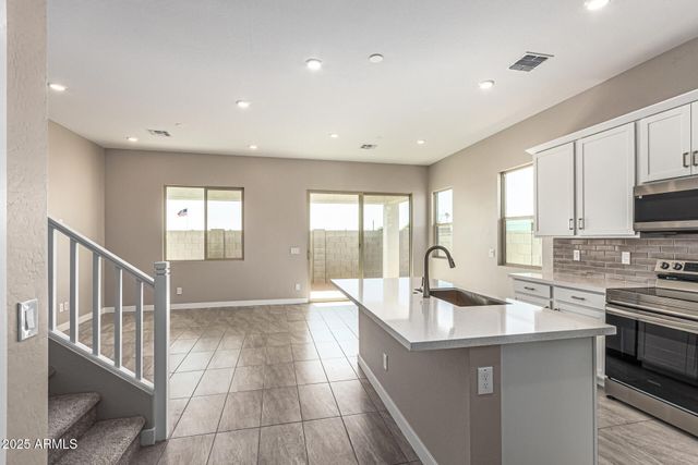 8913 E COVINA Street, Mesa, AZ 85207