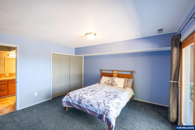 36824 Edgemont Dr, Lebanon, OR 97355